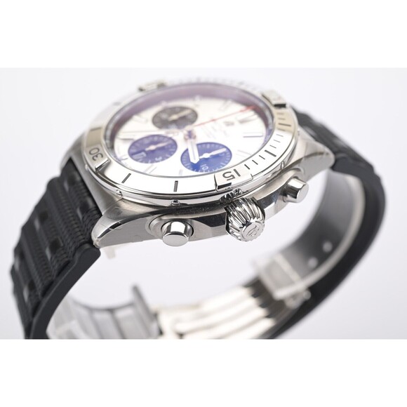 Breitling Chronomat B01 AB0134 Silver 42mm Men's Watch Full Set - Picture 8 of 15